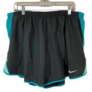 NIKE Women's Running Shorts